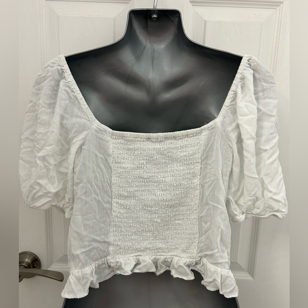 Off-Shoulder, White, Lacey Crop Top with Puffy Sleeves, Sz S - Picture 5 of 7
